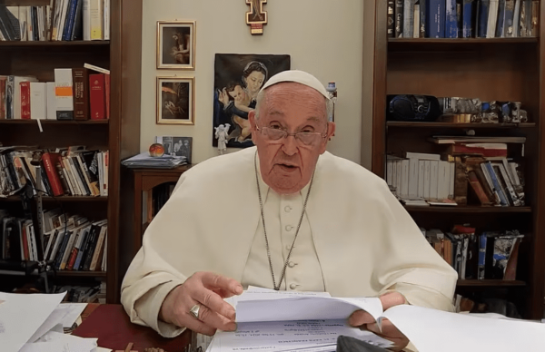 Manuel Adorni: "La palabra del Papa la respetamos pero no estamos de acuerdo" 1