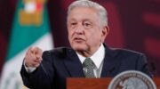Andrés Manuel López Obrador califico de “prepotente” y “vergonzoso” el proceder del Gobierno de Ecuador