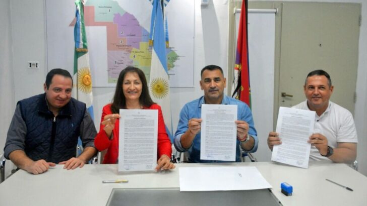 El IDCH rubricó acuerdos con los intendentes de Santa Sylvina y Cote Lai