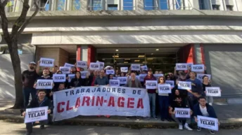 Trabajadores de Clarín se manifestaron en defensa de la Agencia Télam