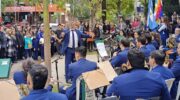 La Banda Municipal compartió una jornada con un concierto didáctico en la escuela Normal